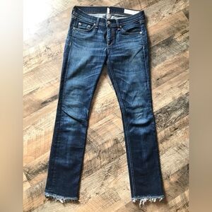 SALE 🌻3/$15 Rag & Bone Crop Fray Jean Sz 26